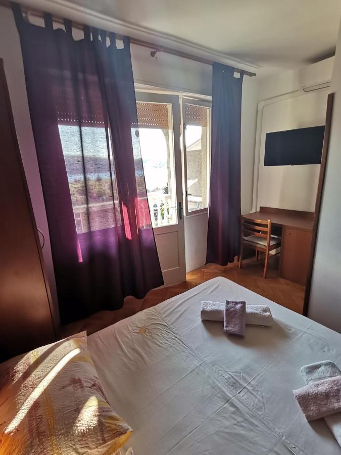 Apartmani Skaric Лопар Экстерьер фото